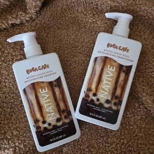 Native Boba Cafe Brown Sugar Boba Moisturizing Body Wash - White